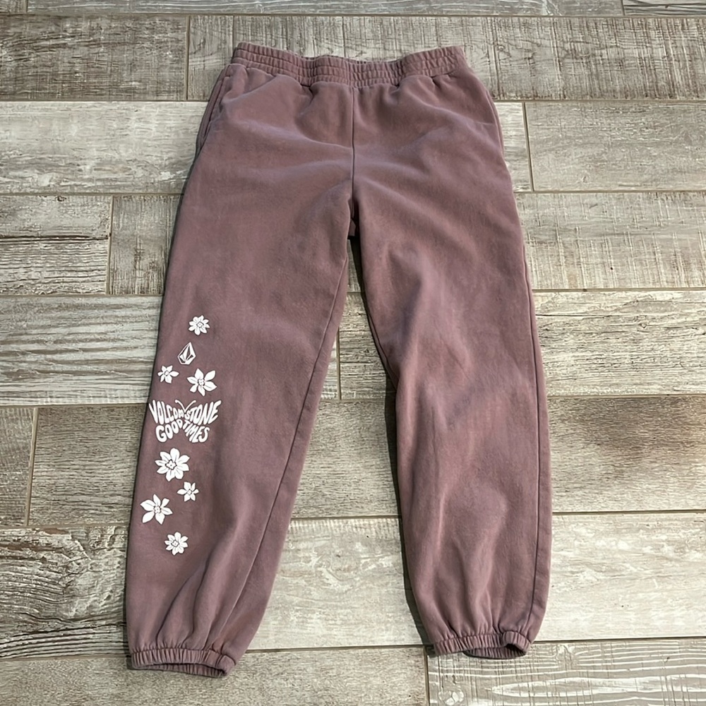 Volcom Stone sweats. Girls size XL (14/16)
